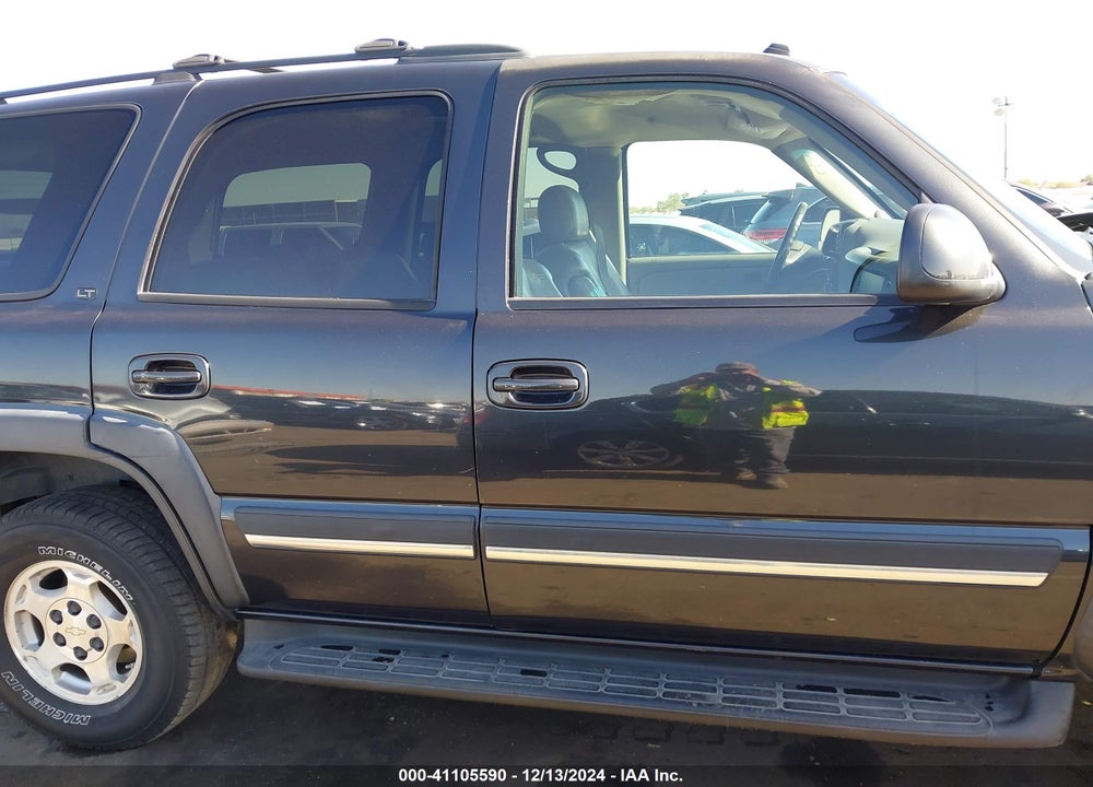 2004 CHEVROLET TAHOE LT VIN: 1GNEK13Z74J198082