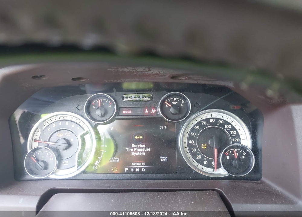2016 RAM 1500 VIN: 3C6RR7LT8GG301737