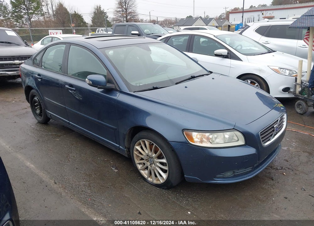 2010 VOLVO S40 2.4I VIN: YV1382MS6A2512827