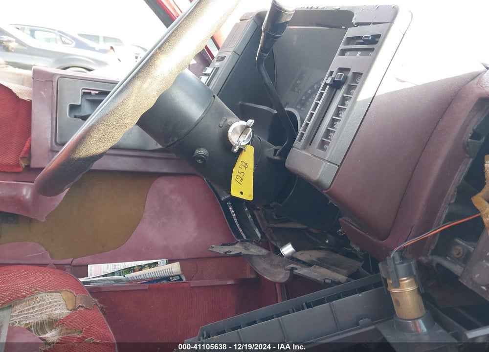 1991 CHEVROLET S TRUCK S10 VIN: 1GCCS14Z6M8200927