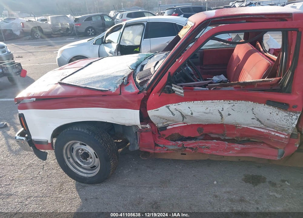 1991 CHEVROLET S TRUCK S10 VIN: 1GCCS14Z6M8200927