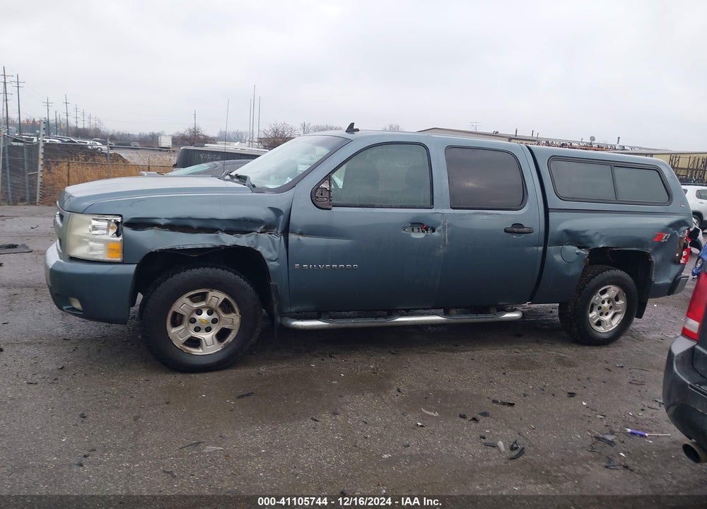 2009 CHEVROLET SILVERADO VIN: 2GCEK133591100284