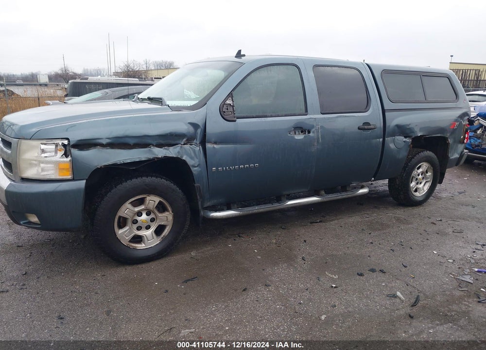 2009 CHEVROLET SILVERADO VIN: 2GCEK133591100284