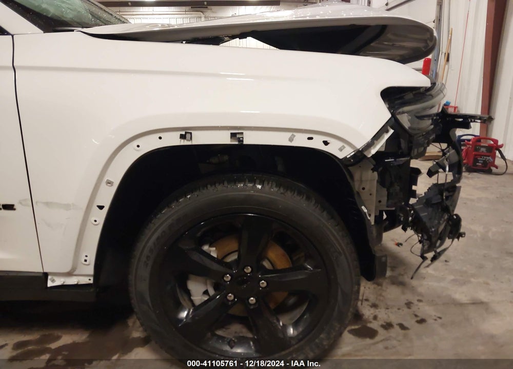 2024 JEEP GRAND CHEROKEE LIMITED 4X4 VIN: 1C4RJHBG1RC715670
