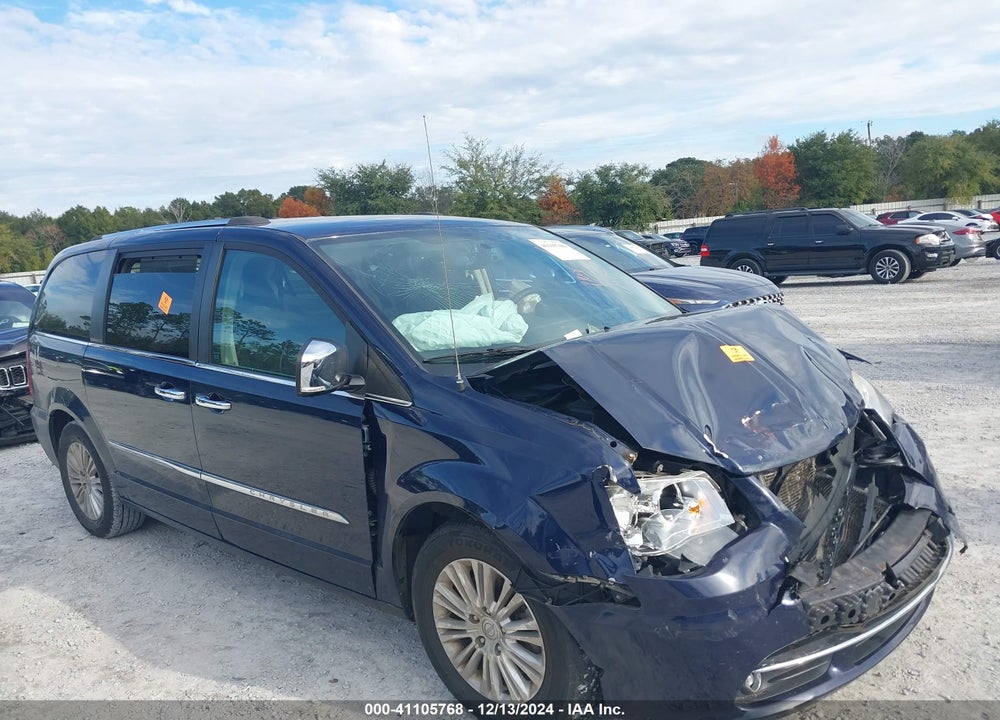 2016 CHRYSLER TOWN & COUNTRY LIMITED VIN: 2C4RC1JG1GR232977