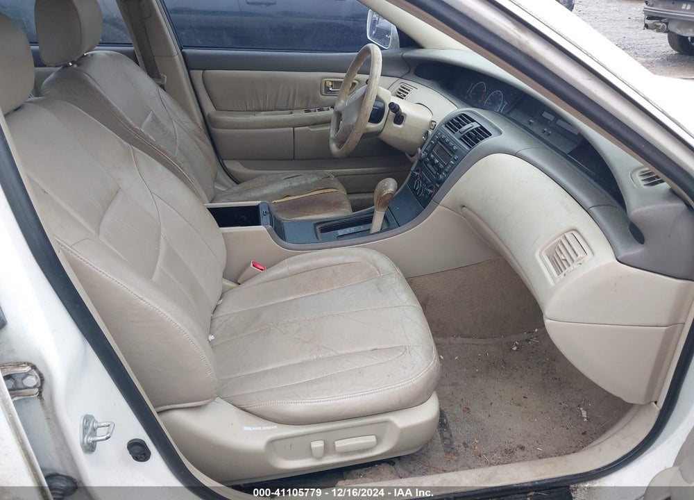 2001 TOYOTA AVALON XL VIN: 4T1BF28B81U152459