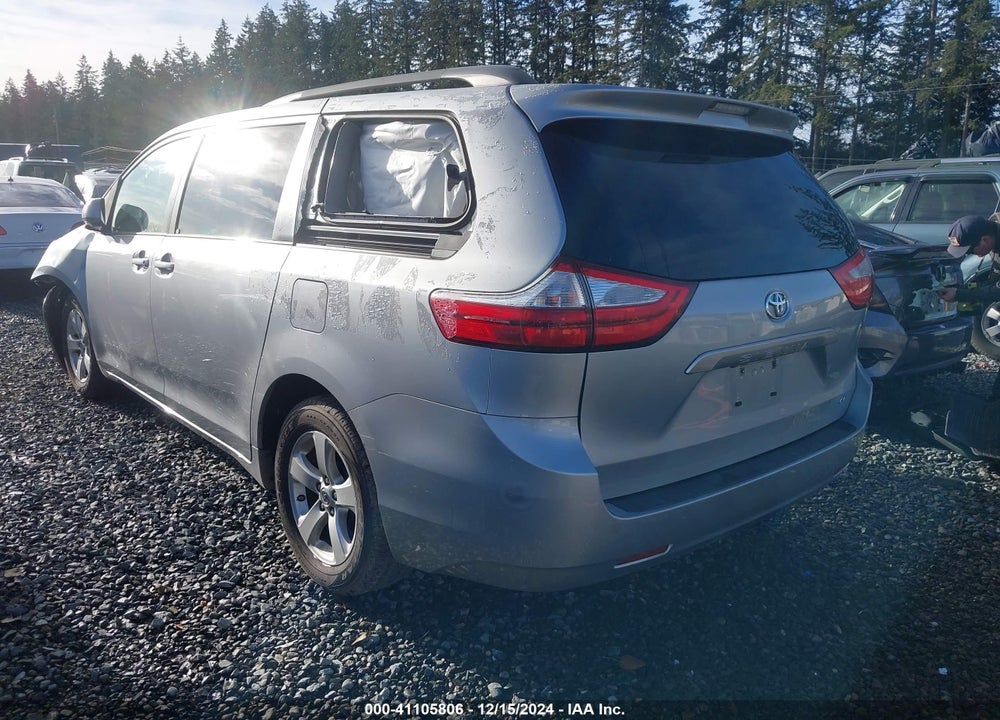 2015 TOYOTA SIENNA LE 8 PASSENGER VIN: 5TDKK3DC9FS592674