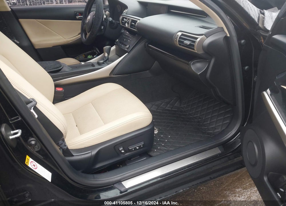2016 LEXUS IS 200T VIN: JTHBA1D24G5001929