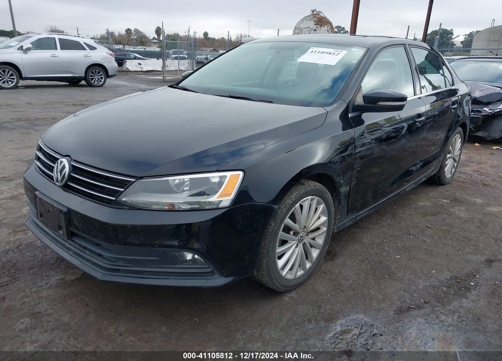 2015 VOLKSWAGEN JETTA 1.8T SE VIN: 3VWD07AJXFM262645