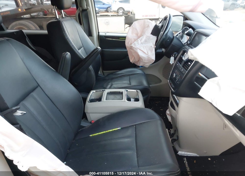 2014 CHRYSLER TOWN & COUNTRY TOURING VIN: 2C4RC1BG7ER168469