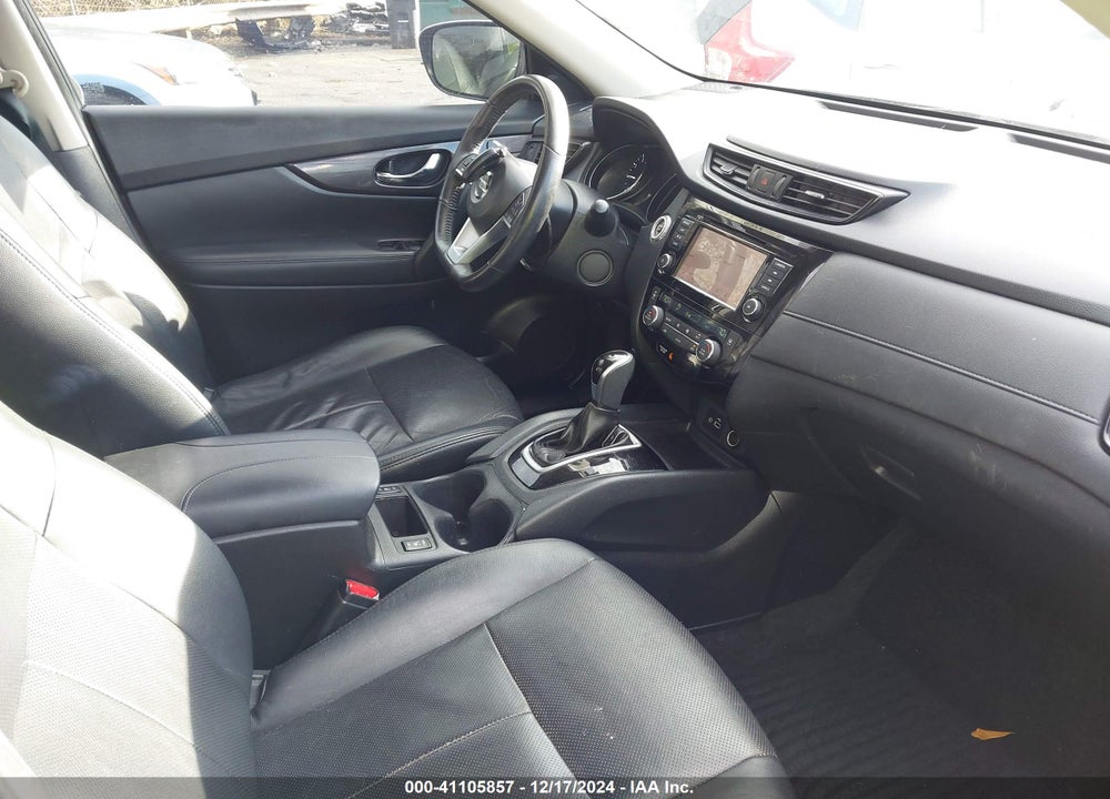 2018 NISSAN ROGUE SV VIN: KNMAT2MTXJP622478