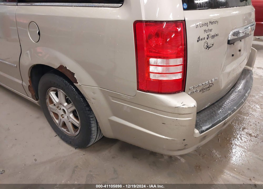2009 CHRYSLER TOWN & COUNTRY TOURING VIN: 2A8HR54X09R616144