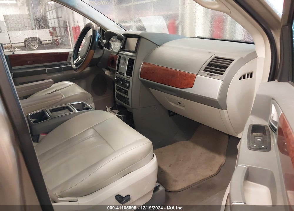 2009 CHRYSLER TOWN & COUNTRY TOURING VIN: 2A8HR54X09R616144