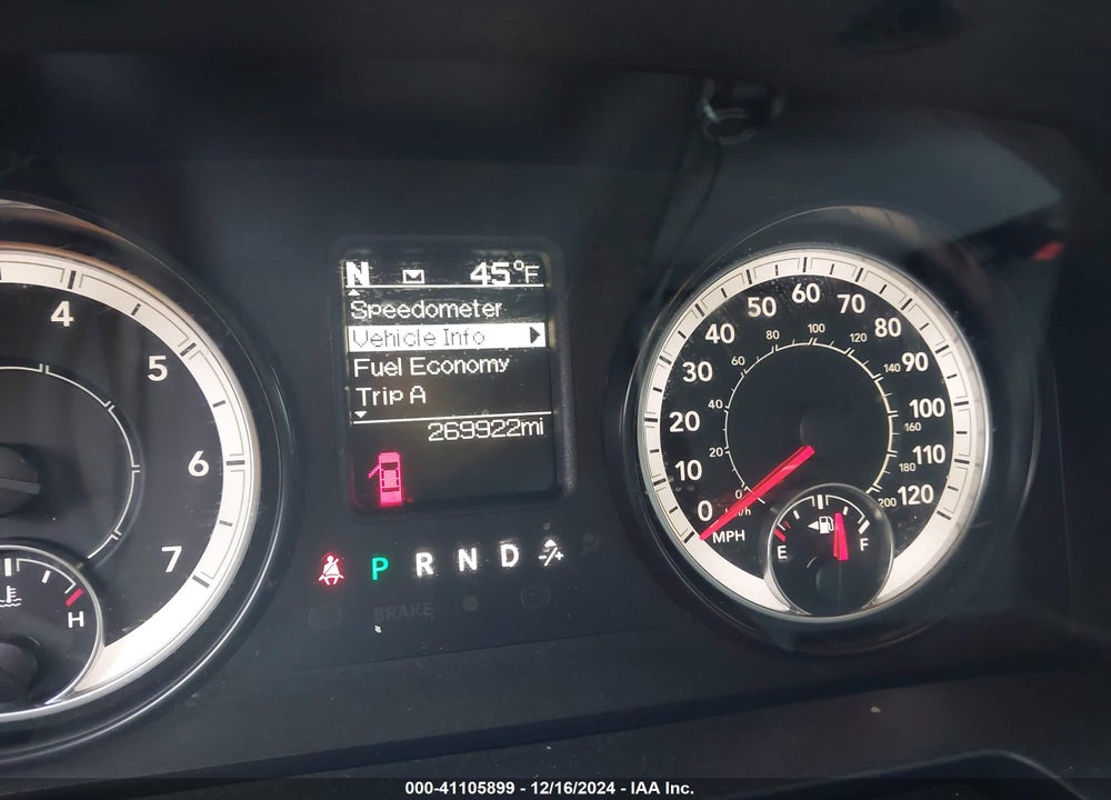 2016 RAM 1500 EXPRESS VIN: 1C6RR6FG8GS190379
