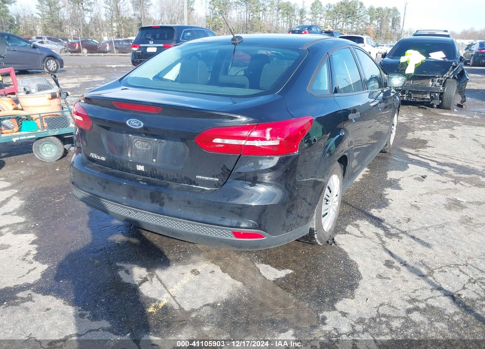2016 FORD FOCUS S VIN: 1FADP3E25GL402619