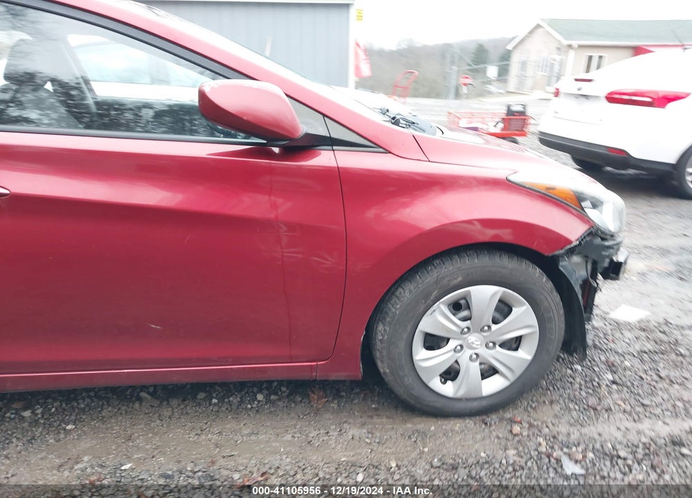 2016 HYUNDAI ELANTRA SE VIN: 5NPDH4AEXGH721046