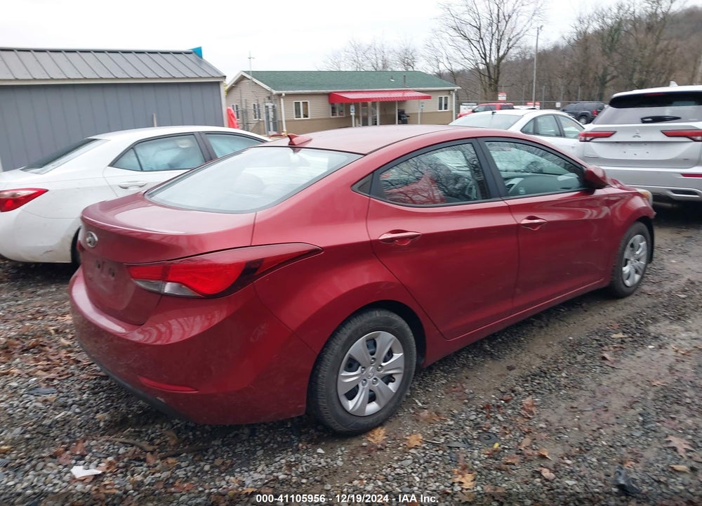 2016 HYUNDAI ELANTRA SE VIN: 5NPDH4AEXGH721046