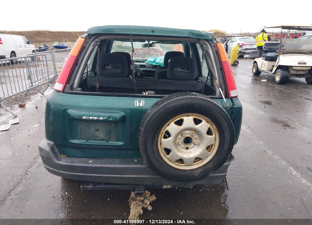 2000 HONDA CR-V LX VIN: JHLRD1744YC019450