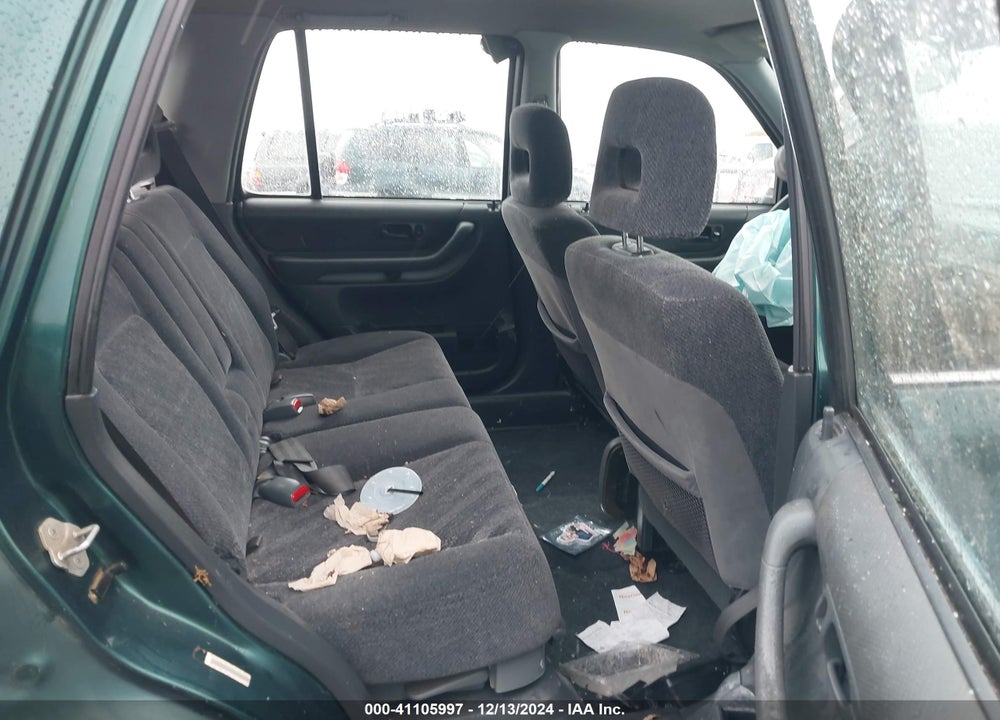 2000 HONDA CR-V LX VIN: JHLRD1744YC019450
