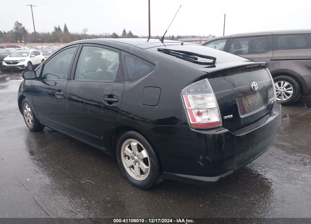 2005 TOYOTA PRIUS VIN: JTDKB20U853028829