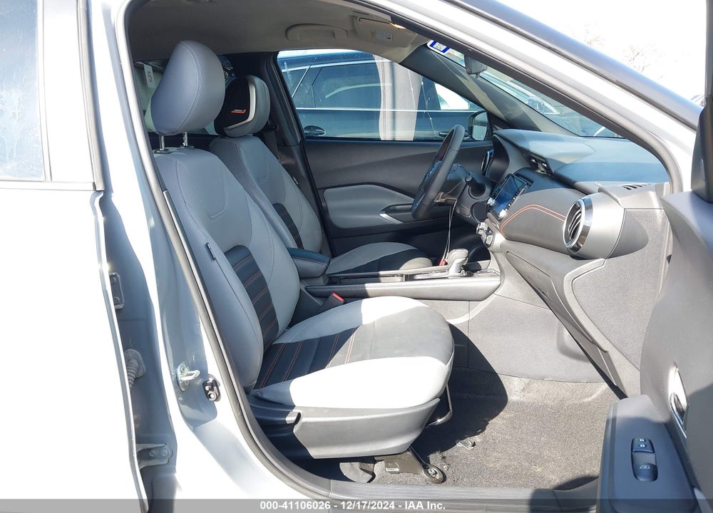 2021 NISSAN KICKS SR XTRONIC CVT VIN: 3N1CP5DV8ML518879