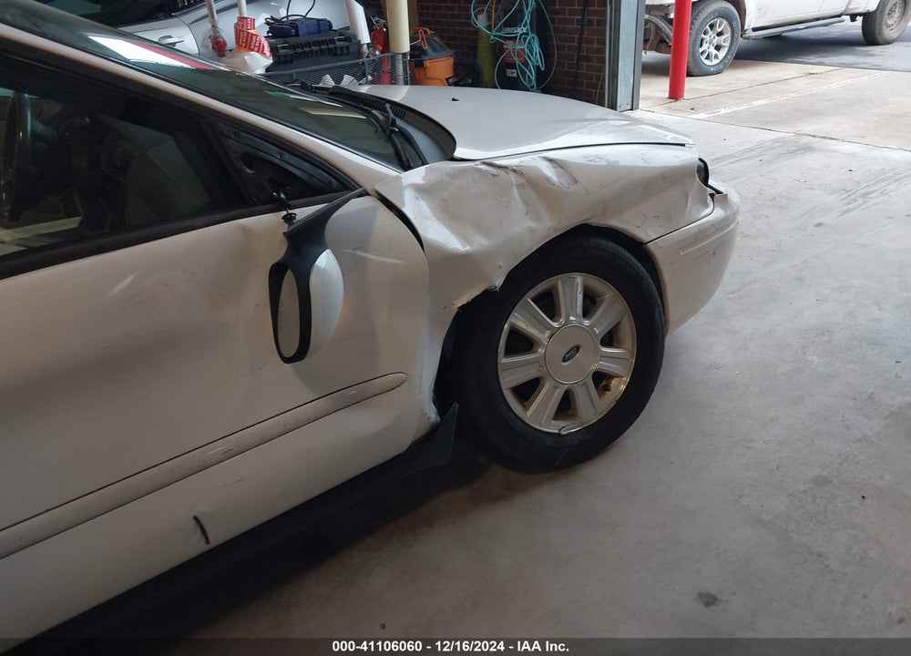2005 FORD TAURUS SEL VIN: 1FAFP56265A235229
