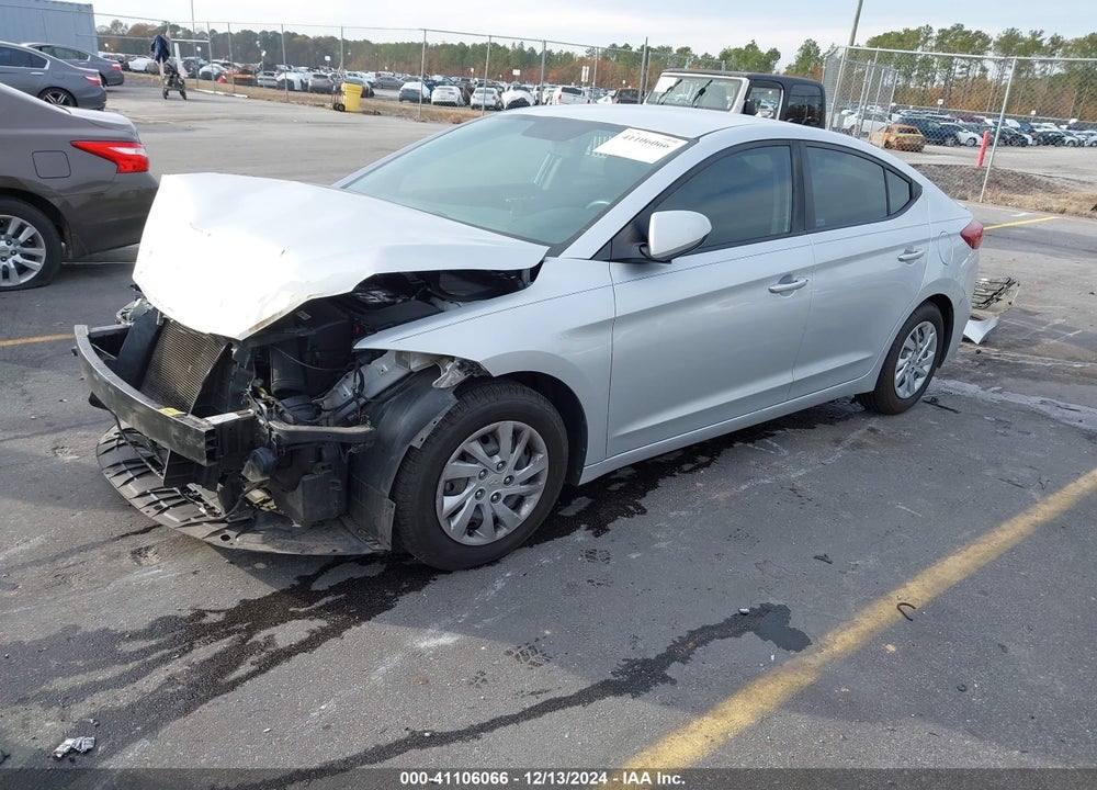 2018 HYUNDAI ELANTRA SE VIN: KMHD74LF1JU611584