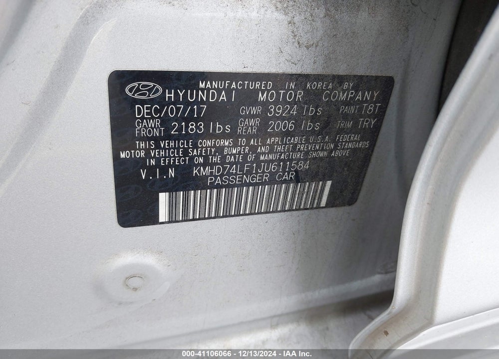 2018 HYUNDAI ELANTRA SE VIN: KMHD74LF1JU611584