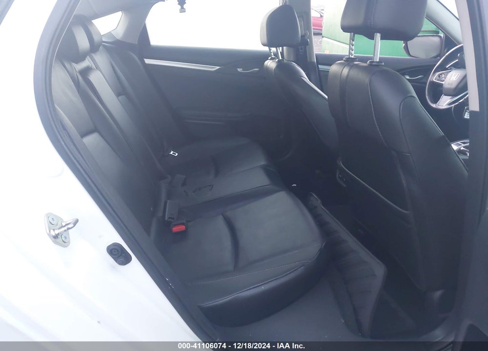 2017 HONDA CIVIC TOURING VIN: 2HGFC1F94HH637124
