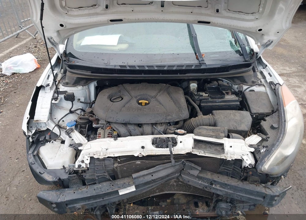 2013 HYUNDAI ELANTRA VIN: 5NPDH4AE8DH252714