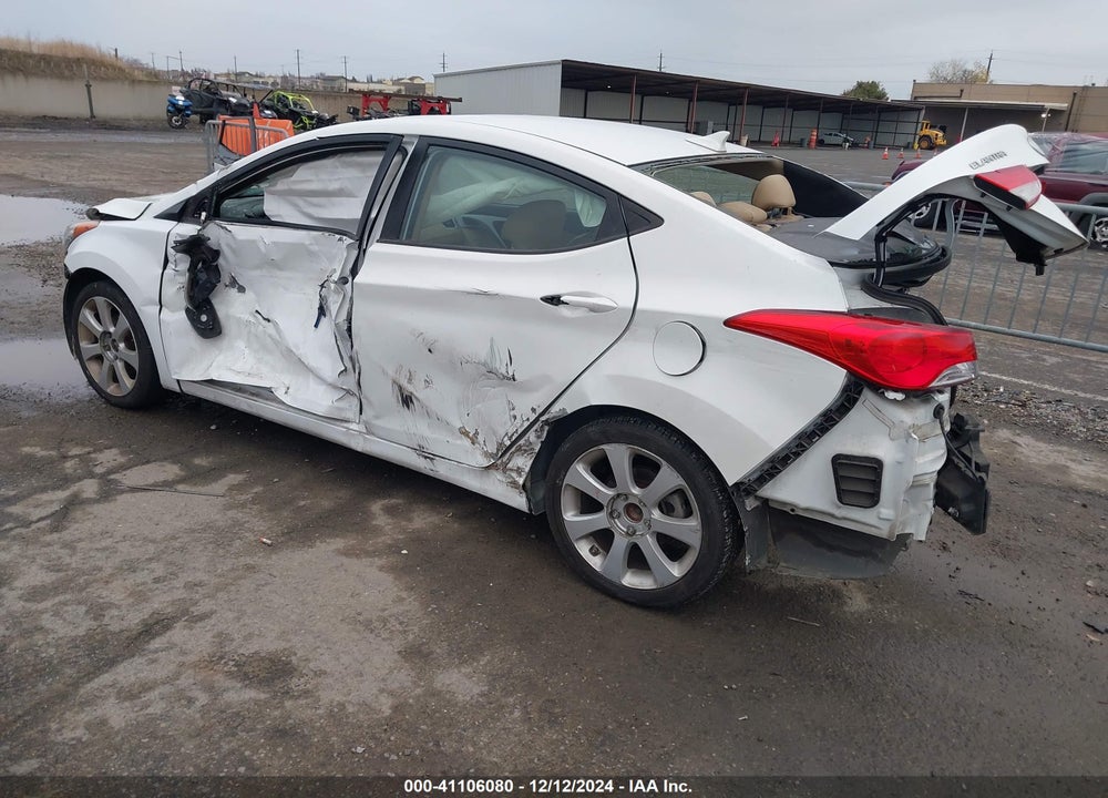 2013 HYUNDAI ELANTRA VIN: 5NPDH4AE8DH252714
