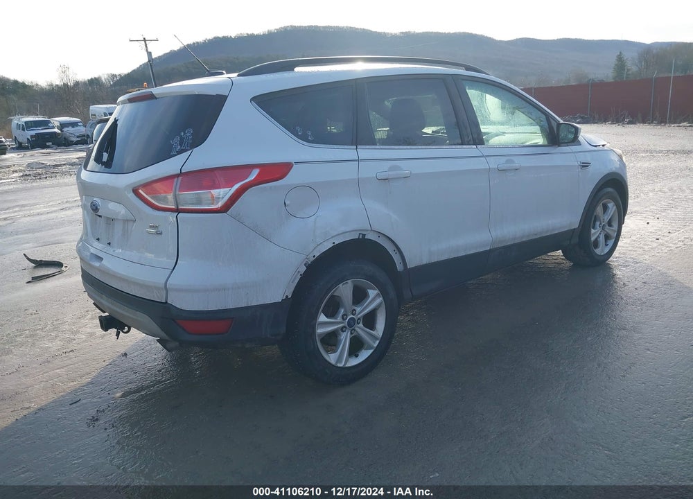 2015 FORD ESCAPE SE VIN: 1FMCU9G95FUC41320