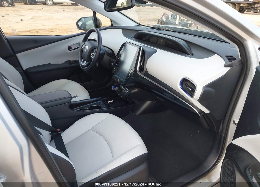 2022 TOYOTA PRIUS LIMITED VIN: JTDKAMFU6N3186589