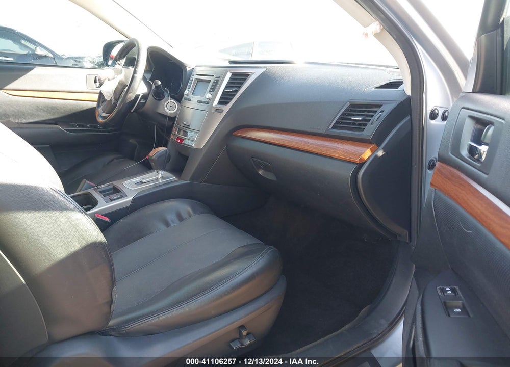 2014 SUBARU OUTBACK 2.5I LIMITED VIN: 4S4BRBKC3E3261450