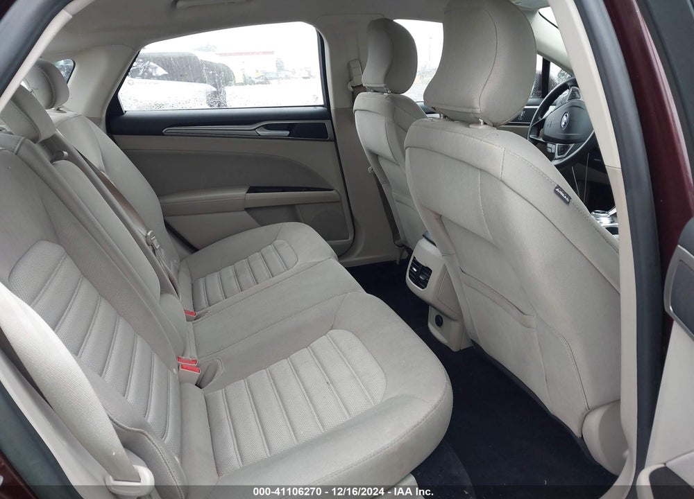 2017 FORD FUSION SE VIN: 3FA6P0HD0HR277004