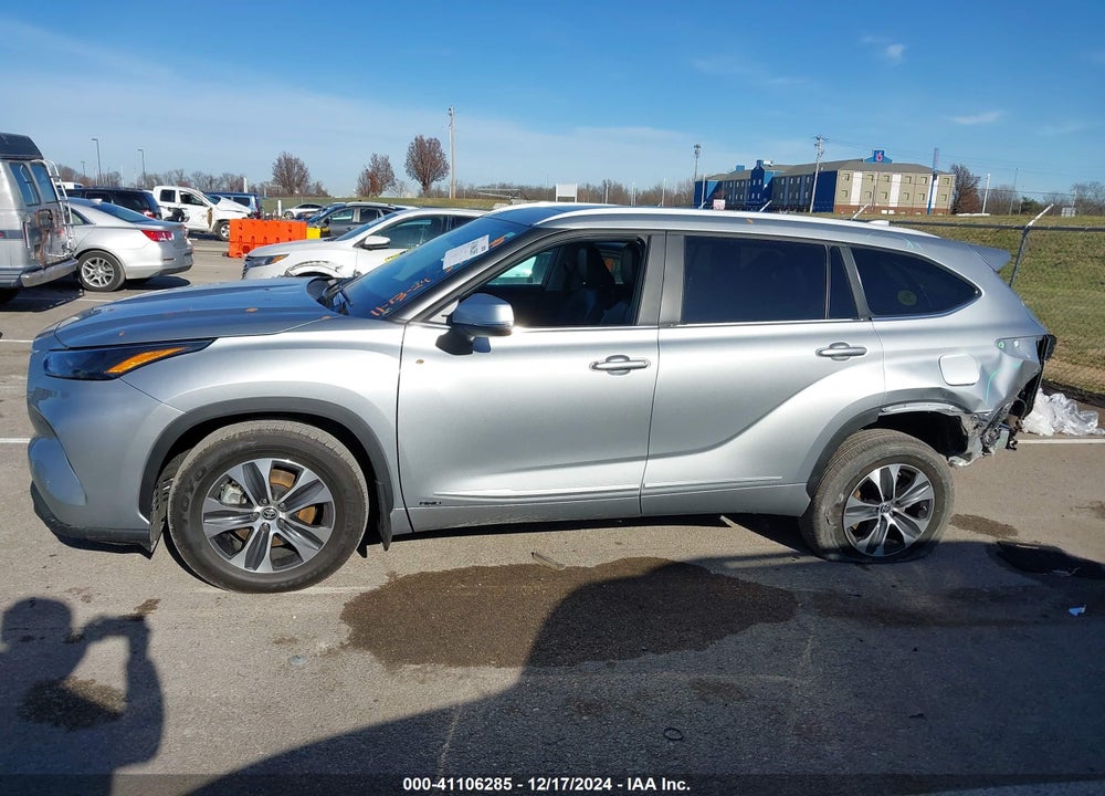 2023 TOYOTA HIGHLANDER HYBRID XLE VIN: 5TDKBRCH6PS601042