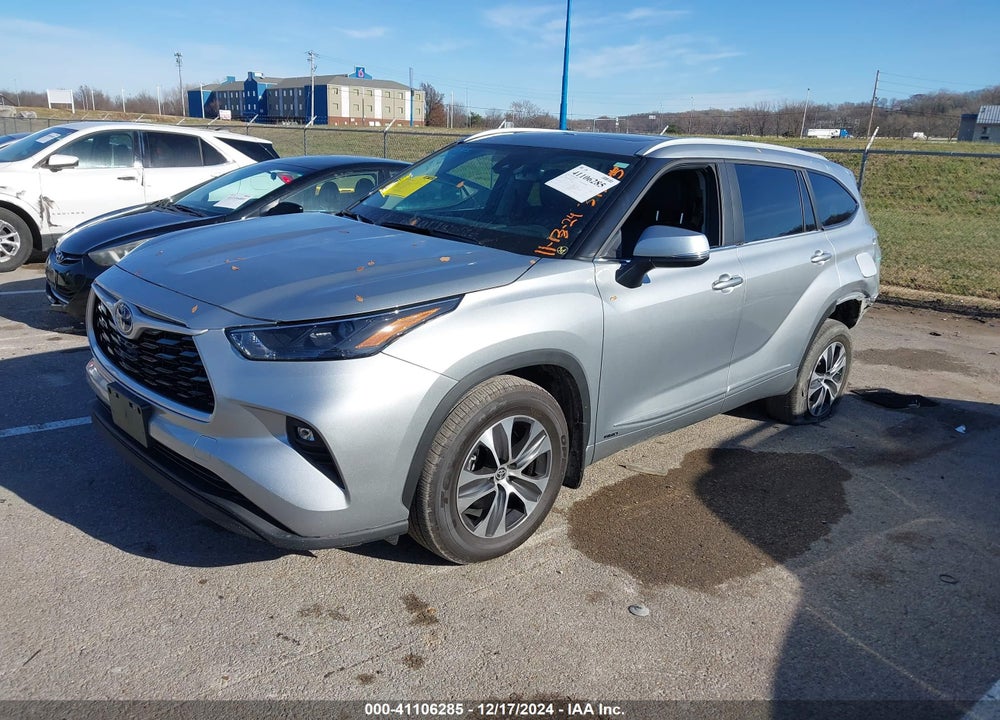 2023 TOYOTA HIGHLANDER HYBRID XLE VIN: 5TDKBRCH6PS601042