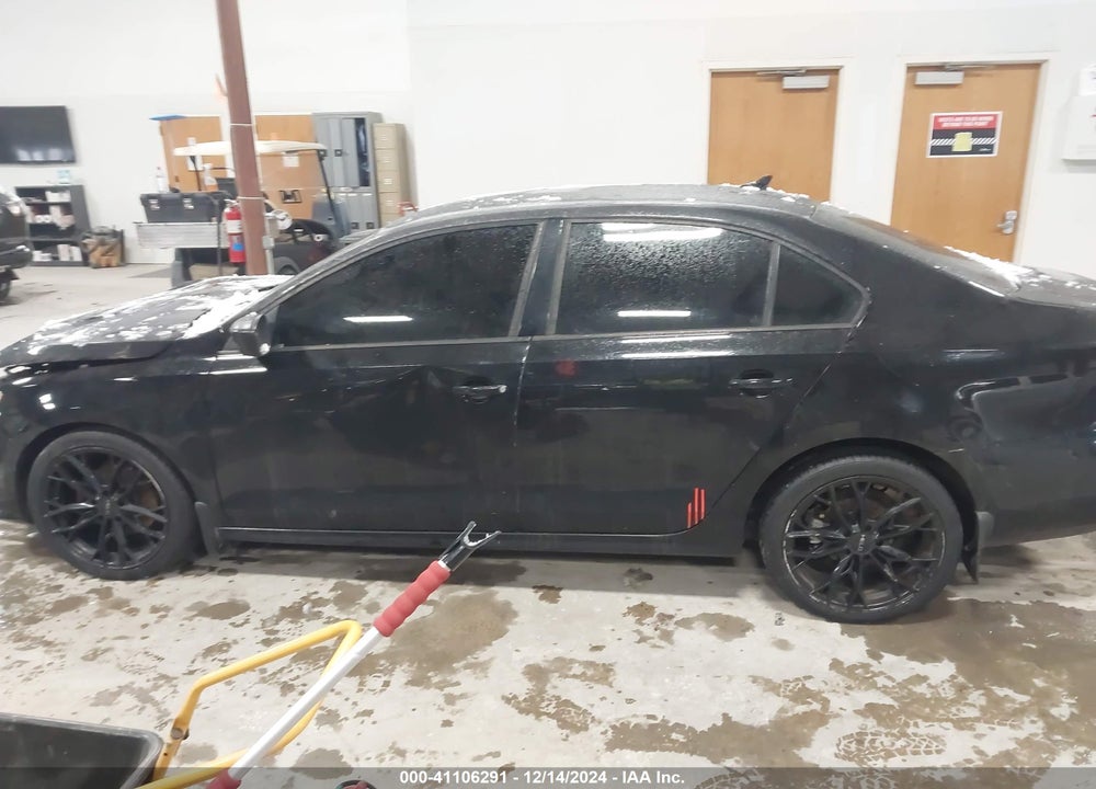2015 VOLKSWAGEN JETTA VIN: 3VWD17AJ0FM221616