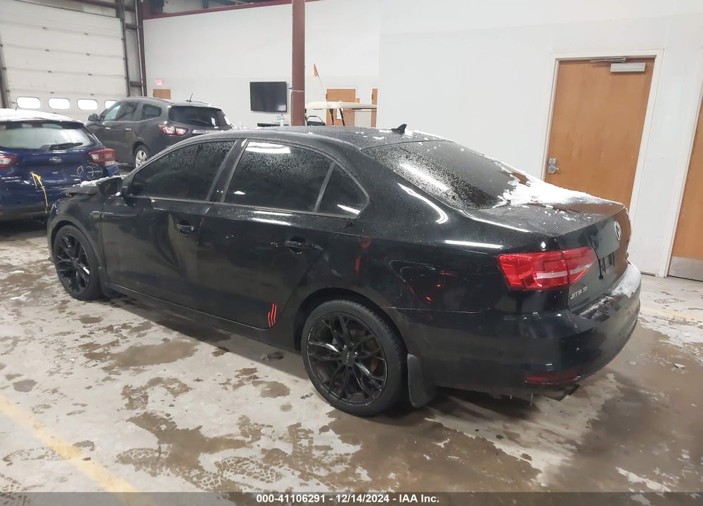 2015 VOLKSWAGEN JETTA VIN: 3VWD17AJ0FM221616