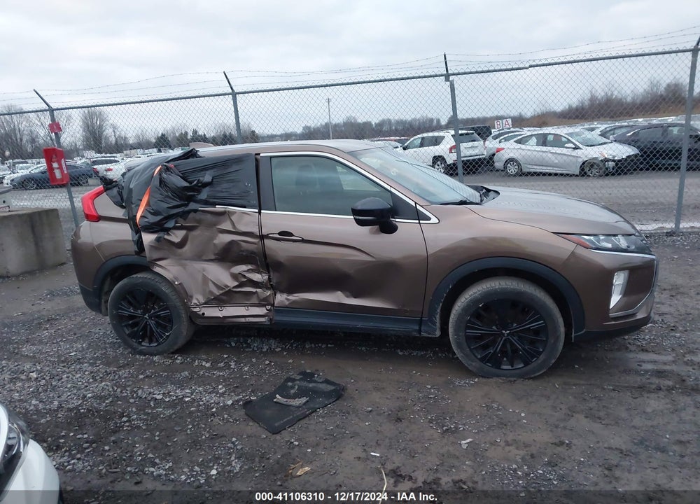 2019 MITSUBISHI ECLIPSE CROSS LE VIN: JA4AT4AA8KZ002369
