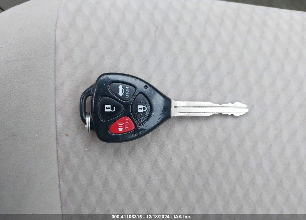 2010 TOYOTA CAMRY LE VIN: 4T4BF3EK9AR021752