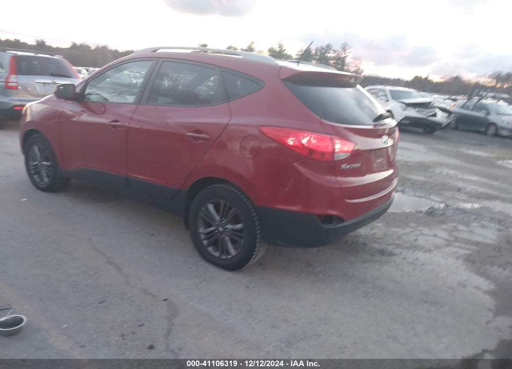 2014 HYUNDAI TUCSON SE VIN: KM8JUCAG8EU941018