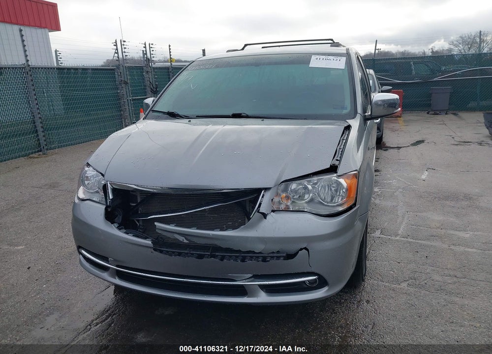 2015 CHRYSLER TOWN & COUNTRY TOURING-L VIN: 2C4RC1CG2FR618710