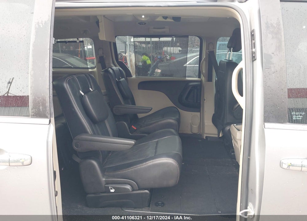 2015 CHRYSLER TOWN & COUNTRY TOURING-L VIN: 2C4RC1CG2FR618710