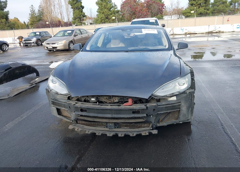 2015 TESLA MODEL S 70D/85D/P85D VIN: 5YJSA1H28FFP75769