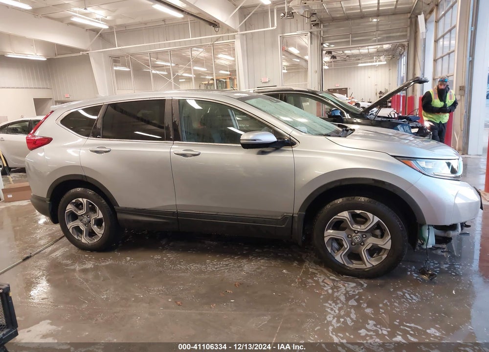 2017 HONDA CR-V EX VIN: 5J6RW2H58HL022575