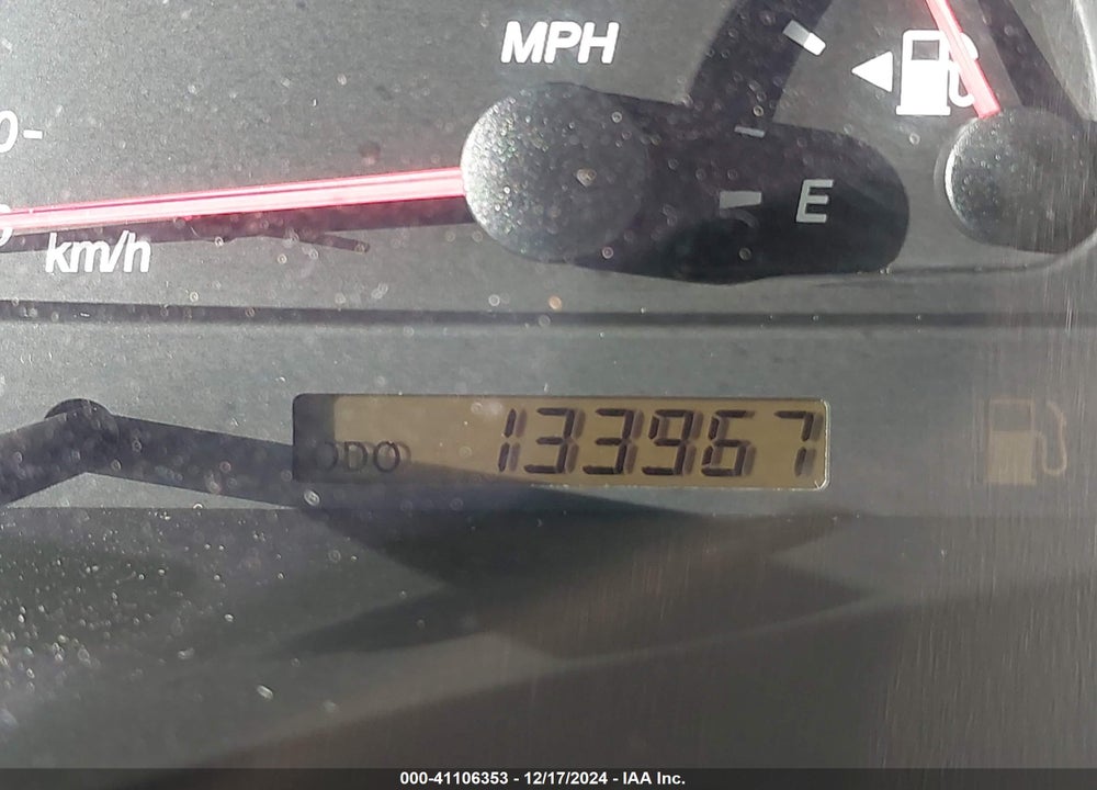 2003 TOYOTA CAMRY LE VIN: 4T1BE32K93U681763