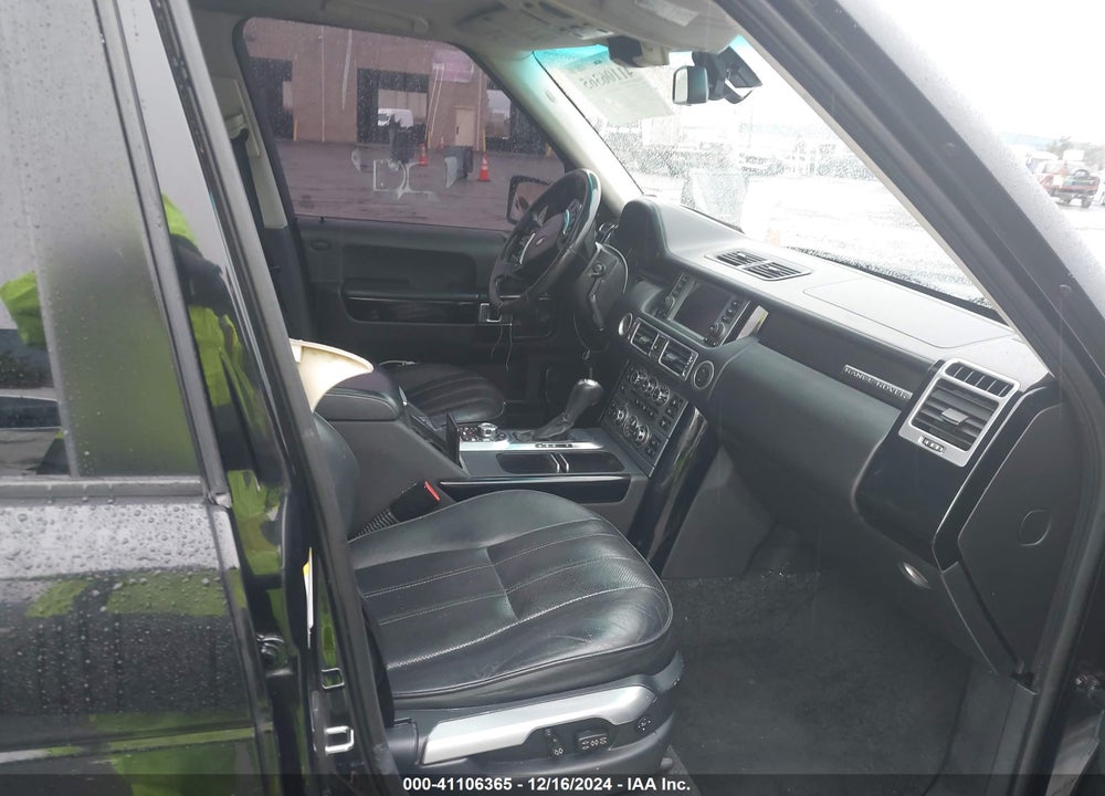2008 LAND ROVER RANGE ROVER VIN: SALMF13418A287352