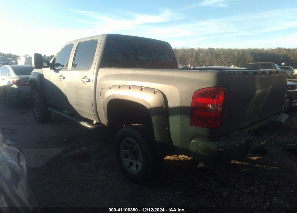 2007 CHEVROLET SILVERADO 1500 LT1 VIN: 2GCFK13Y571671593