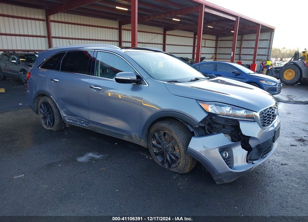 2020 KIA SORENTO 3.3L EX VIN: 5XYPHDA56LG709619